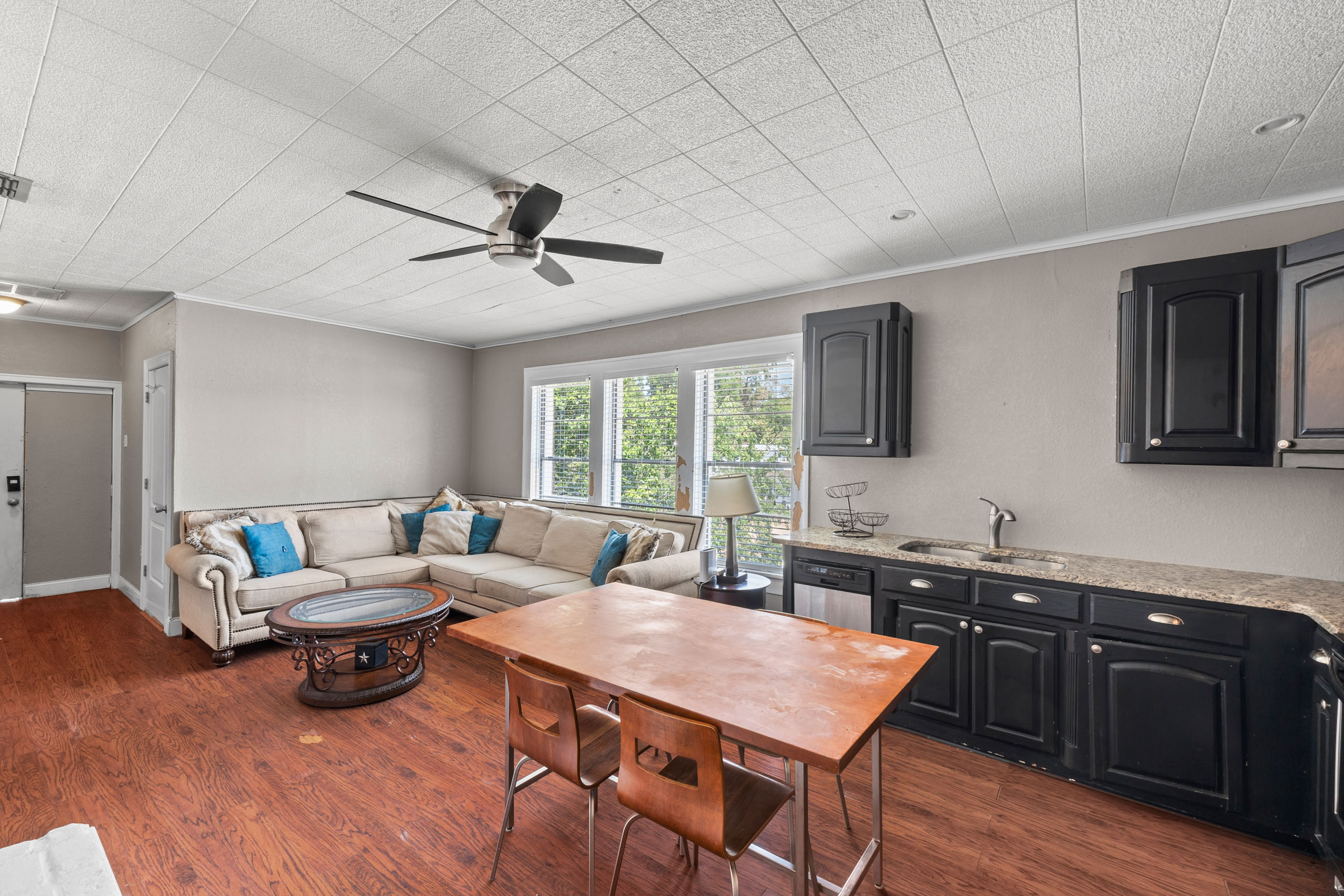 701 Olive, Texarkana, Texas 75501, ,Multi-Family,For Sale,Olive,1101 701 Olive, Texarkana, Texas 75501, ,Multi-Family,For Sale,Olive,1101