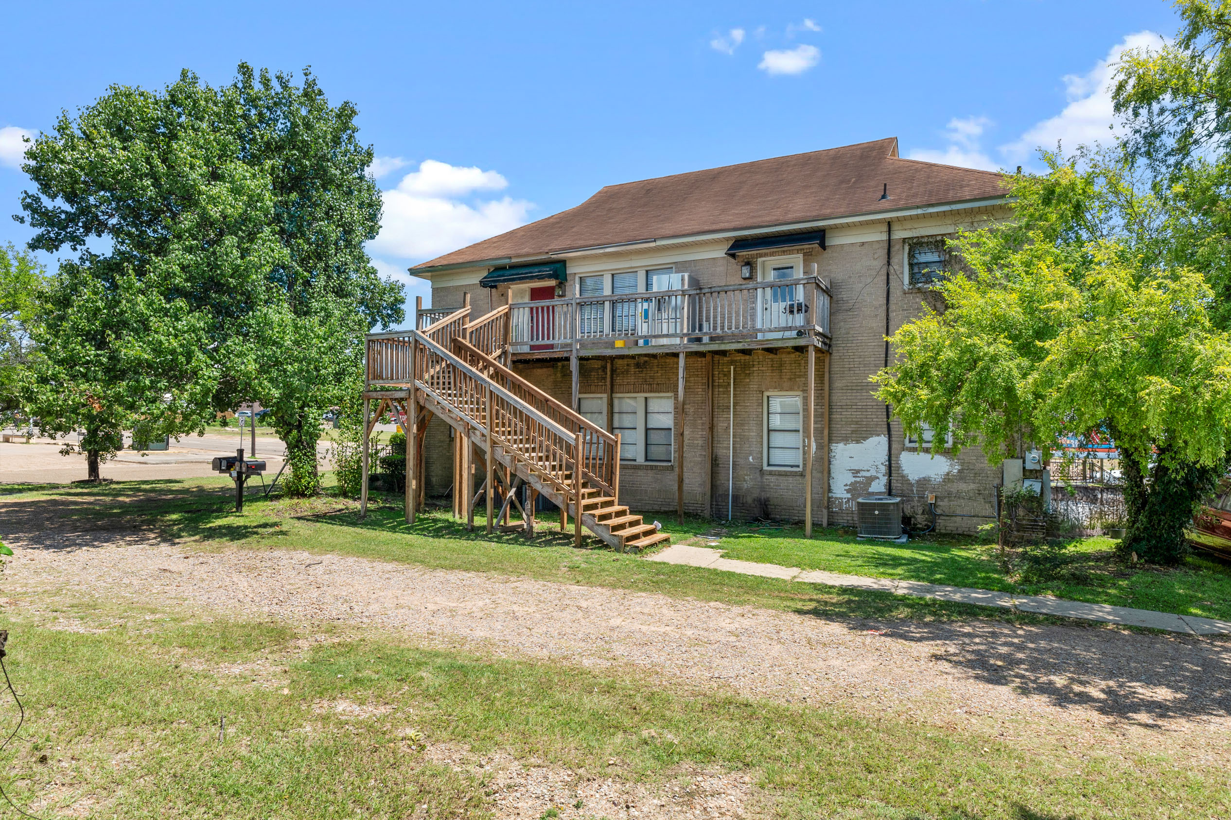 701 Olive, Texarkana, Texas 75501, ,Multi-Family,For Sale,Olive,1101 701 Olive, Texarkana, Texas 75501, ,Multi-Family,For Sale,Olive,1101