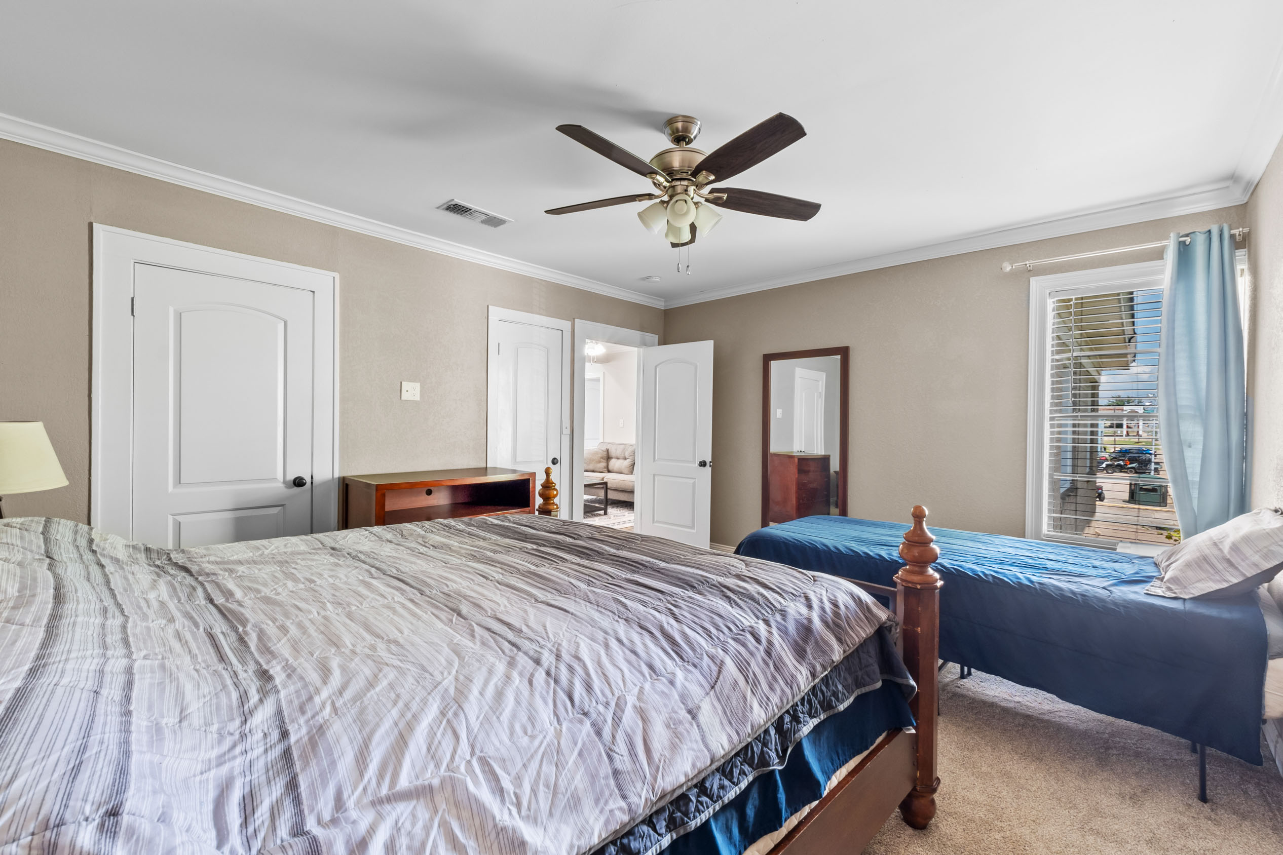701 Olive, Texarkana, Texas 75501, ,Multi-Family,For Sale,Olive,1101 701 Olive, Texarkana, Texas 75501, ,Multi-Family,For Sale,Olive,1101