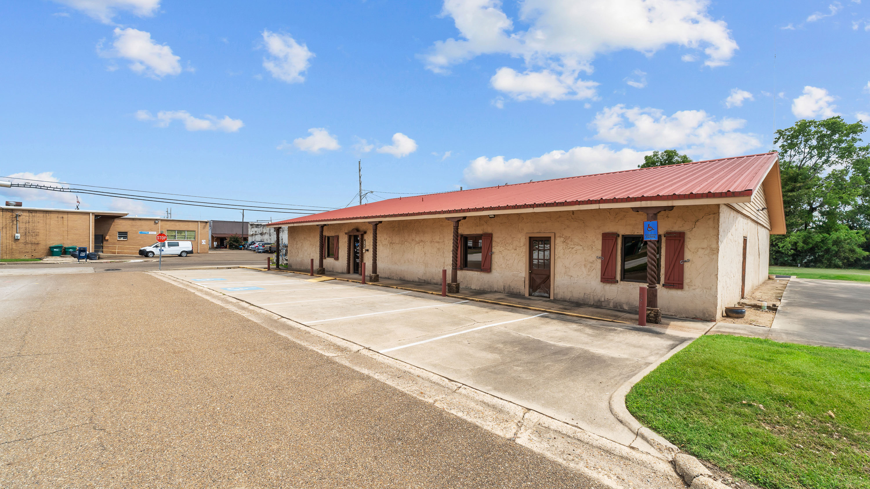 101 Tyson, New Boston, Texas 75570, ,Office,For Sale,Tyson,1103 101 Tyson, New Boston, Texas 75570, ,Office,For Sale,Tyson,1103