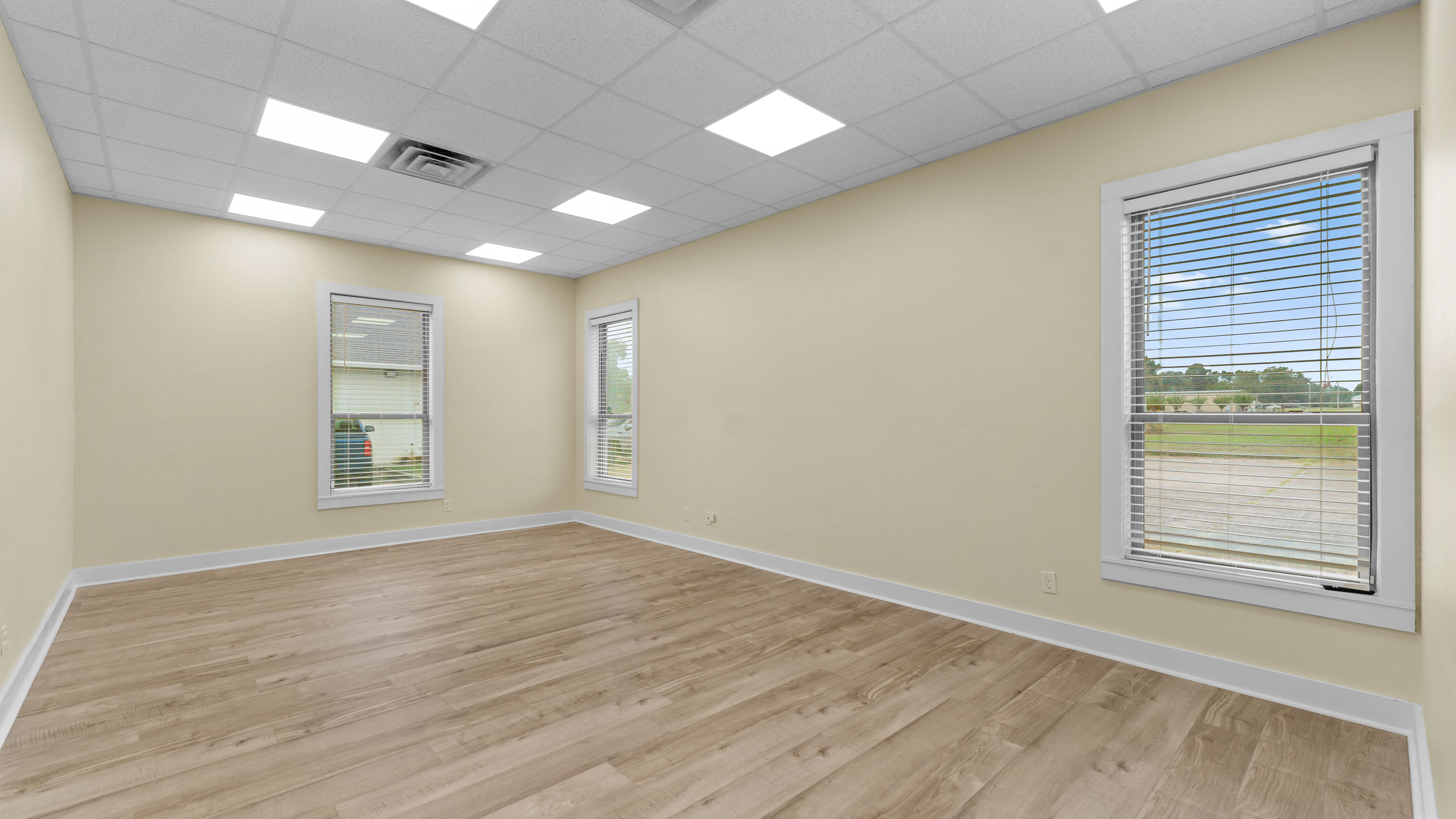 4609 Texas Blvd., Texarkana, Texas 75503, ,Office,For Sale,Texas Blvd.,1115