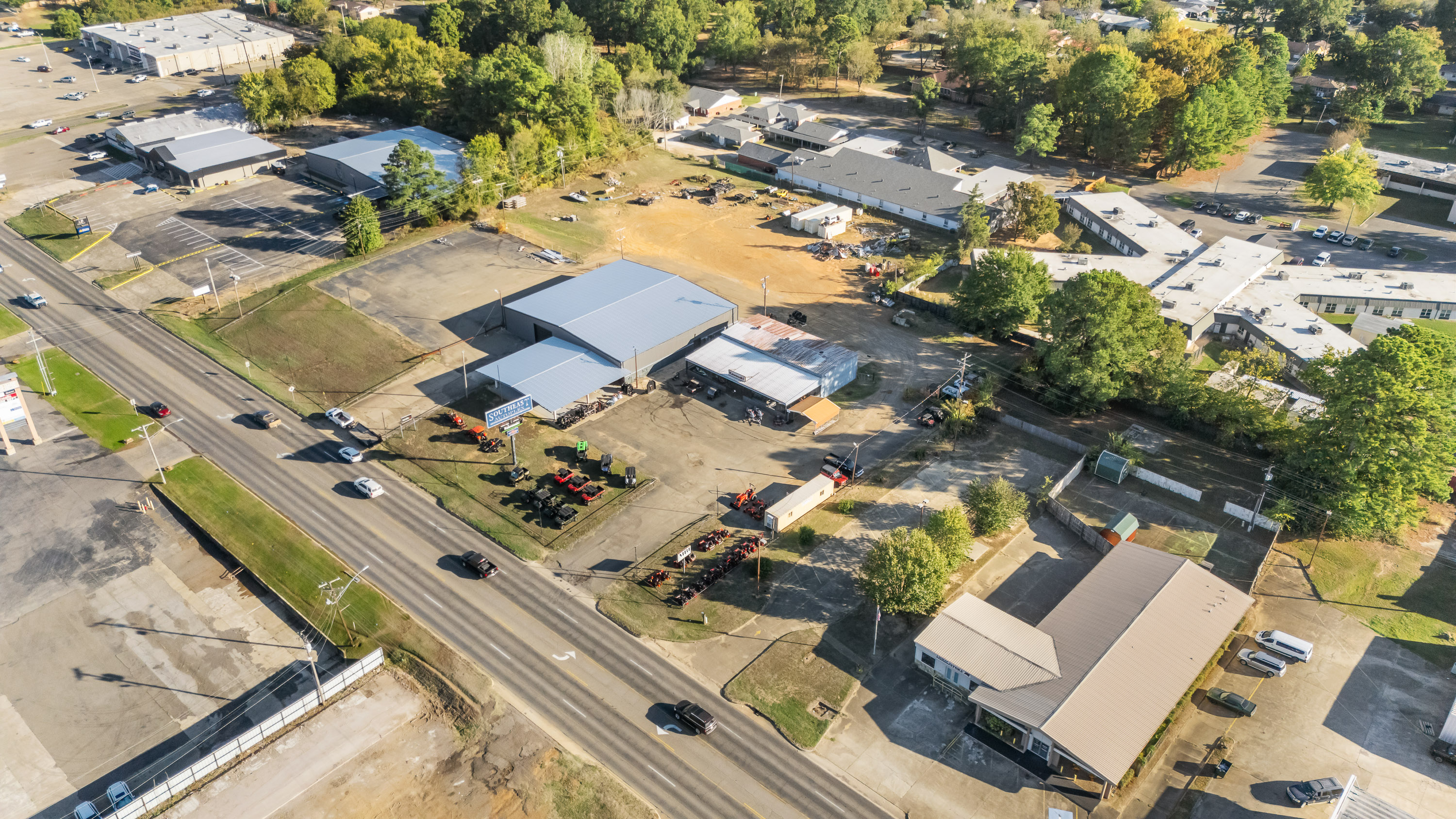 1312 E. Washington, Idabel, Oklahoma 74745, ,Warehouse,For Sale,E. Washington,1137